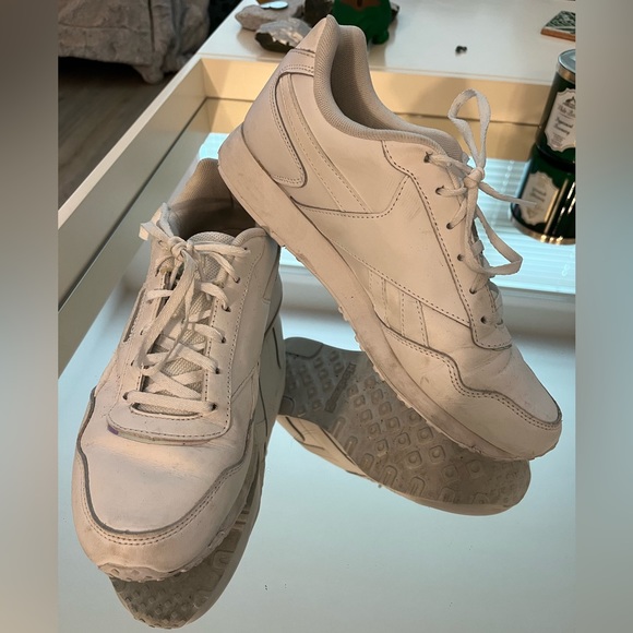 Reebok Shoes - Picture 3 of 3